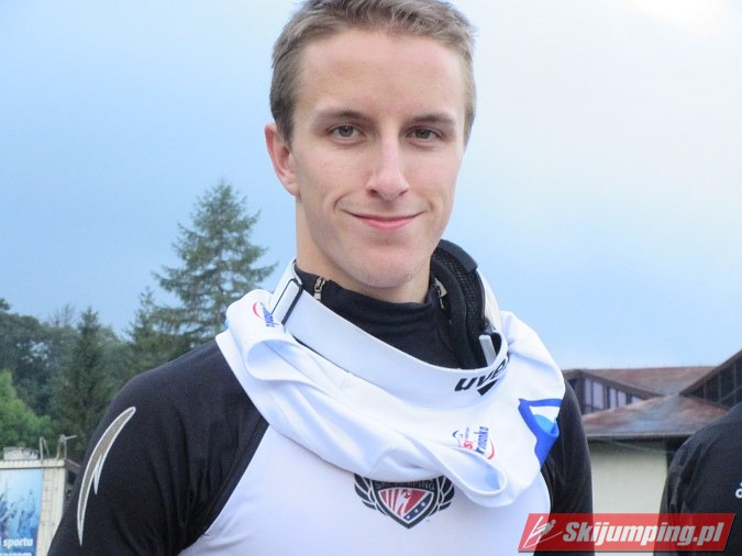 099 Nicholas Fairall